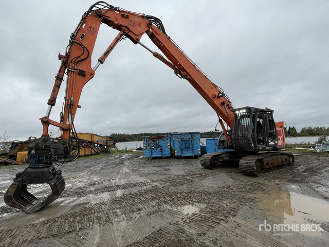 2009 Hitachi ZX225USR-3 Tracked Excavator - Demolition excavator: picture 1 2009 Hitachi ZX225USR-3 Tracked Excavator - Demolition excavator: picture 1