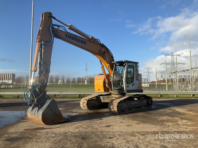 2009 Liebherr R924 Compact Tracked Excavator - Crawler excavator: picture 1 2009 Liebherr R924 Compact Tracked Excavator - Crawler excavator: picture 1