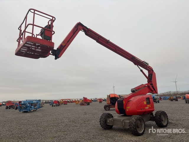 2011 JLG 600AJ 4WD Diesel Articulating Boom Lift - Articulated boom: picture 3 2011 JLG 600AJ 4WD Diesel Articulating Boom Lift - Articulated boom: picture 3
