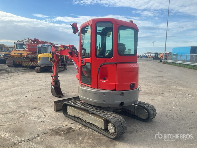 2015 Bobcat E26 Minigraafmachine: <6,6t - Mini excavator: picture 4 2015 Bobcat E26 Minigraafmachine: <6,6t - Mini excavator: picture 4