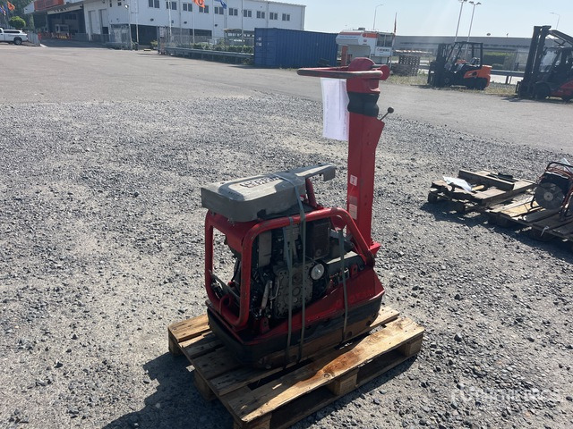 2016 Wacker Neuson DPU4545Hech Vibratory Plate Compactor - Vibratory plate: picture 2 2016 Wacker Neuson DPU4545Hech Vibratory Plate Compactor - Vibratory plate: picture 2