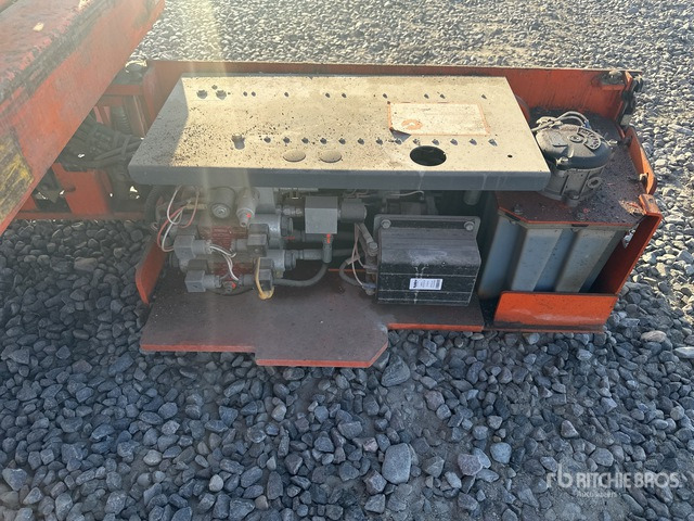 Scissor lift 2018 Skyjack SJIII-3219 Electric (Inoperable) Scissor Lift: picture 6