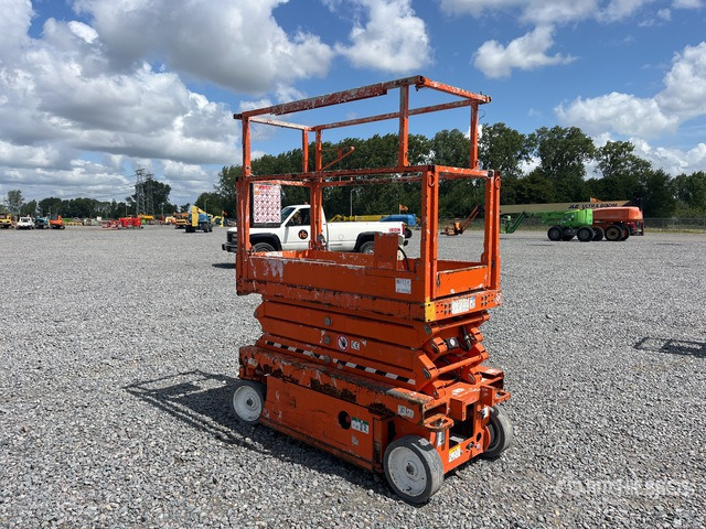 2018 Skyjack SJIII-3219 Electric (Inoperable) Scissor Lift - Scissor lift: picture 3 2018 Skyjack SJIII-3219 Electric (Inoperable) Scissor Lift - Scissor lift: picture 3