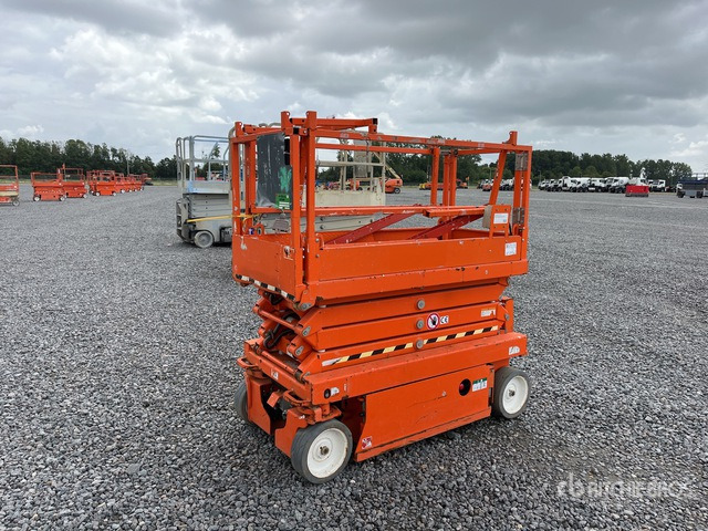 2018 Skyjack SJIII-3219 (Inoperable) Scissor Lift - Scissor lift: picture 2 2018 Skyjack SJIII-3219 (Inoperable) Scissor Lift - Scissor lift: picture 2