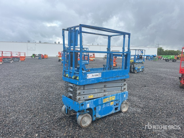 Genie GS-1932 Scissor Lift - Scissor lift: picture 2 Genie GS-1932 Scissor Lift - Scissor lift: picture 2
