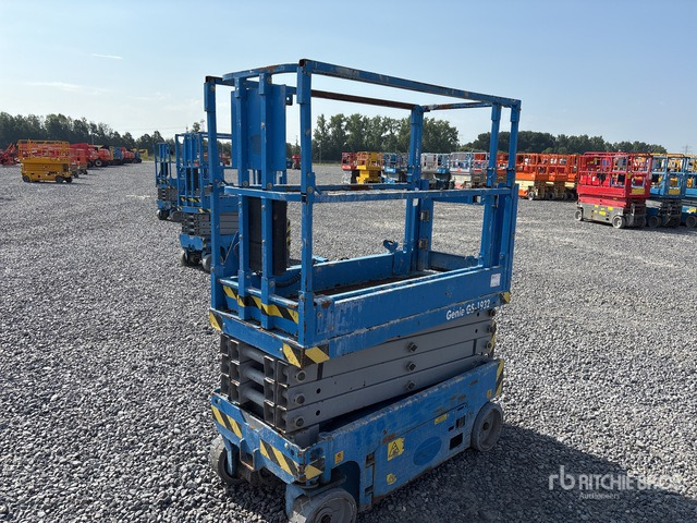 Genie GS-1932 Scissor Lift - Scissor lift: picture 4 Genie GS-1932 Scissor Lift - Scissor lift: picture 4
