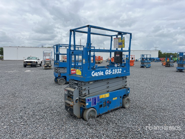 Genie GS-1932 Scissor Lift - Scissor lift: picture 3 Genie GS-1932 Scissor Lift - Scissor lift: picture 3