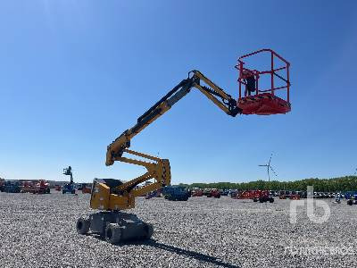HAULOTTE HA15I 2WD Electric - Articulated boom: picture 2 HAULOTTE HA15I 2WD Electric - Articulated boom: picture 2