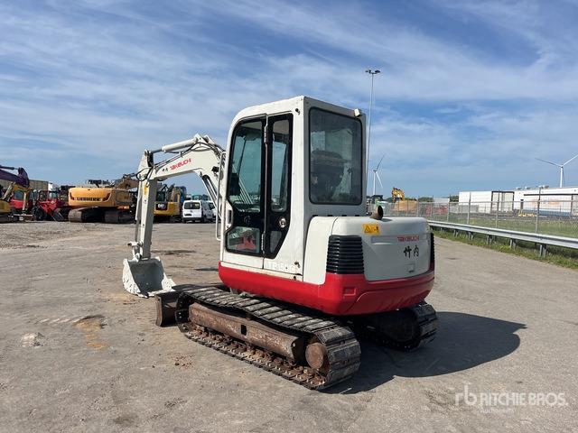 Takeuchi TB150C Tracked Excavator - Crawler excavator: picture 3 Takeuchi TB150C Tracked Excavator - Crawler excavator: picture 3