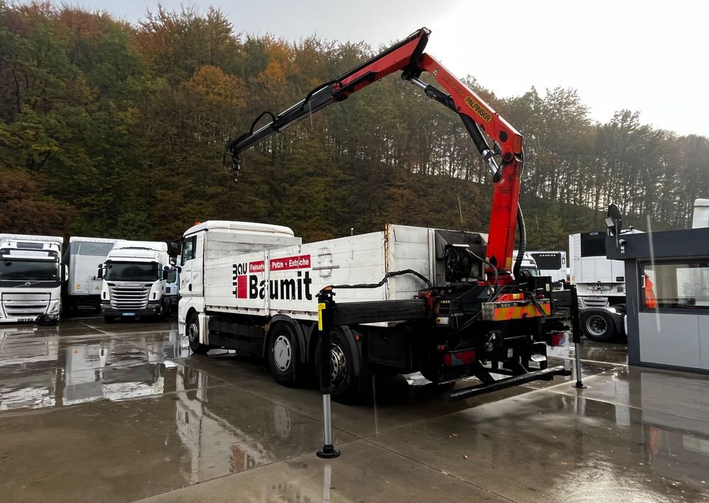 MAN TGX 26.440 // 2009 // Palfinger PK 12001EH Radio // Oś skrętna i podnoszona // - Dropside/ Flatbed truck, Crane truck: picture 4 MAN TGX 26.440 // 2009 // Palfinger PK 12001EH Radio // Oś skrętna i podnoszona // - Dropside/ Flatbed truck, Crane truck: picture 4