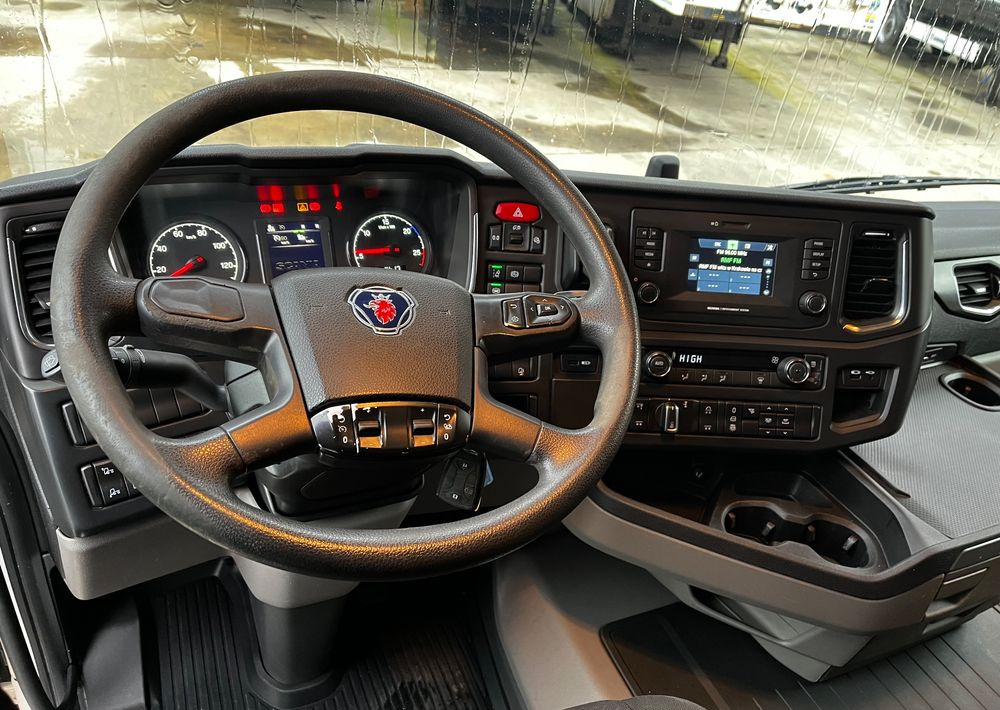 Curtainsider truck Scania R410 // 2018 Rok 6x2 // Retarder // Automat // Led // Navi // 77 //: picture 14 Curtainsider truck Scania R410 // 2018 Rok 6x2 // Retarder // Automat // Led // Navi // 77 //: picture 14