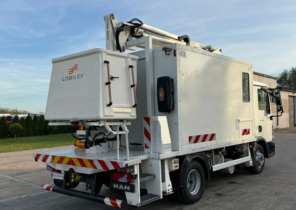 MAN TGL 12.250 - Truck mounted aerial platform: picture 4 MAN TGL 12.250 - Truck mounted aerial platform: picture 4