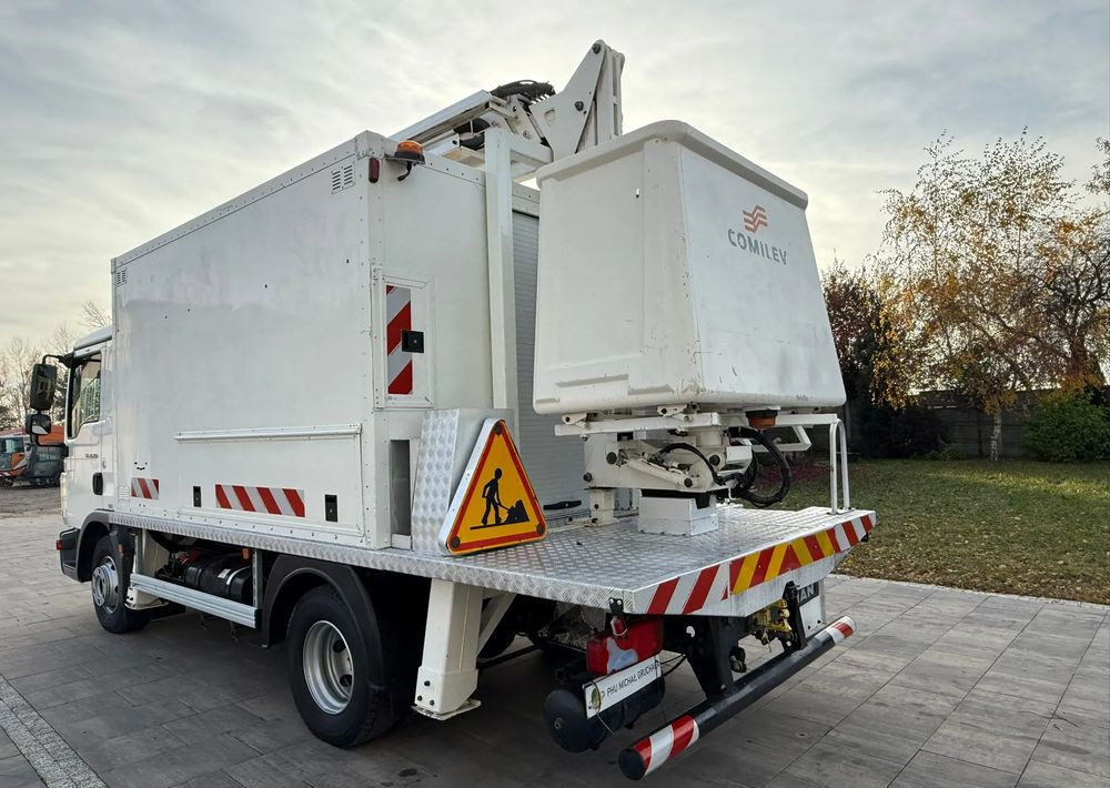 MAN TGL 12.250 - Truck mounted aerial platform: picture 3 MAN TGL 12.250 - Truck mounted aerial platform: picture 3