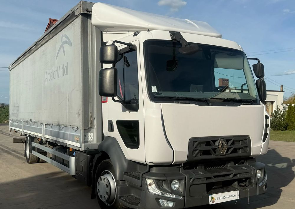 Renault D12 - Curtainsider truck: picture 1 Renault D12 - Curtainsider truck: picture 1