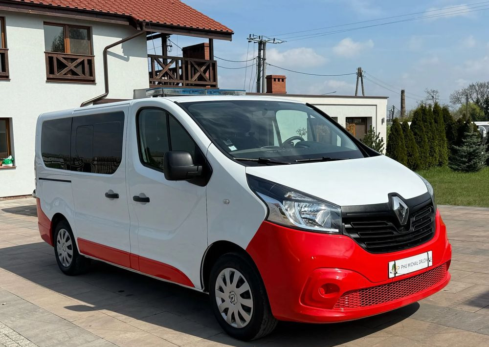 Renault Trafic - Ambulance: picture 1 Renault Trafic - Ambulance: picture 1