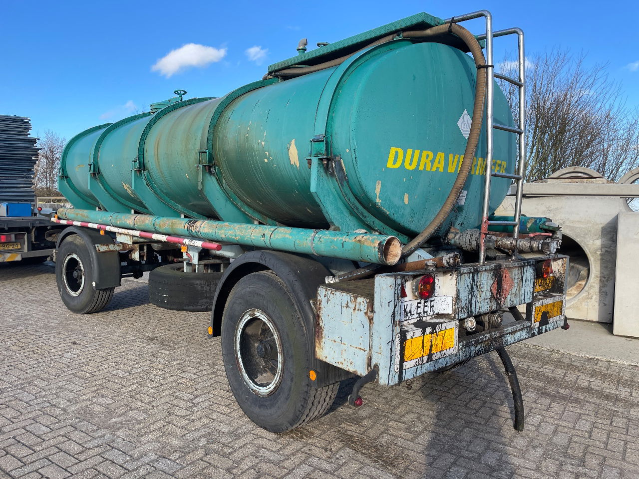 Burg Bitumen tank inox 14.000L - Tank trailer: picture 2 Burg Bitumen tank inox 14.000L - Tank trailer: picture 2