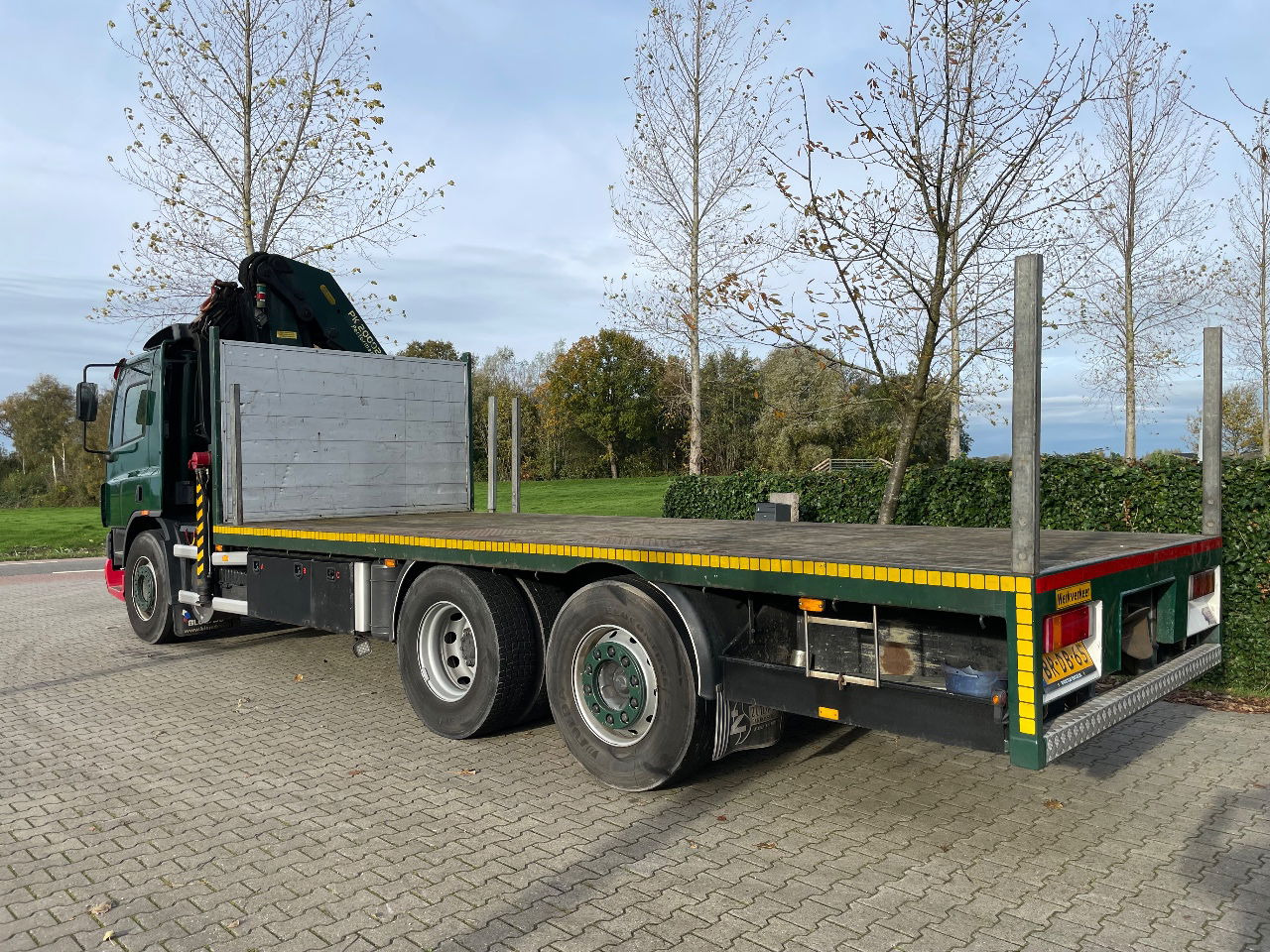 DAF CF 75.310 With Palfinger PK20002 crane - Dropside/ Flatbed truck, Crane truck: picture 4 DAF CF 75.310 With Palfinger PK20002 crane - Dropside/ Flatbed truck, Crane truck: picture 4