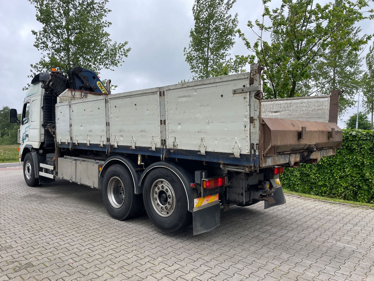 Volvo FM 7 310hp with Palfinger PK21000 with remote and tipper - Tipper, Crane truck: picture 3 Volvo FM 7 310hp with Palfinger PK21000 with remote and tipper - Tipper, Crane truck: picture 3