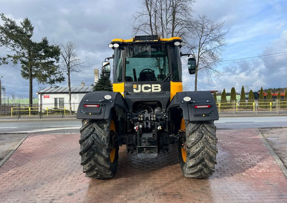 JCB Fastrac 4220 - Farm tractor: picture 4 JCB Fastrac 4220 - Farm tractor: picture 4