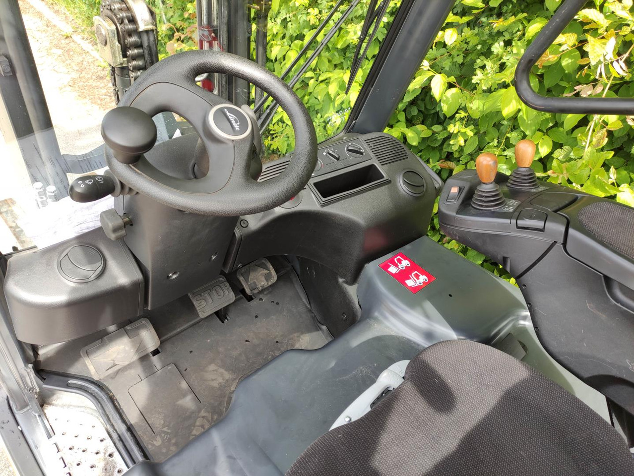 Linde E20PH-02-386-EVO - Electric forklift: picture 5 Linde E20PH-02-386-EVO - Electric forklift: picture 5