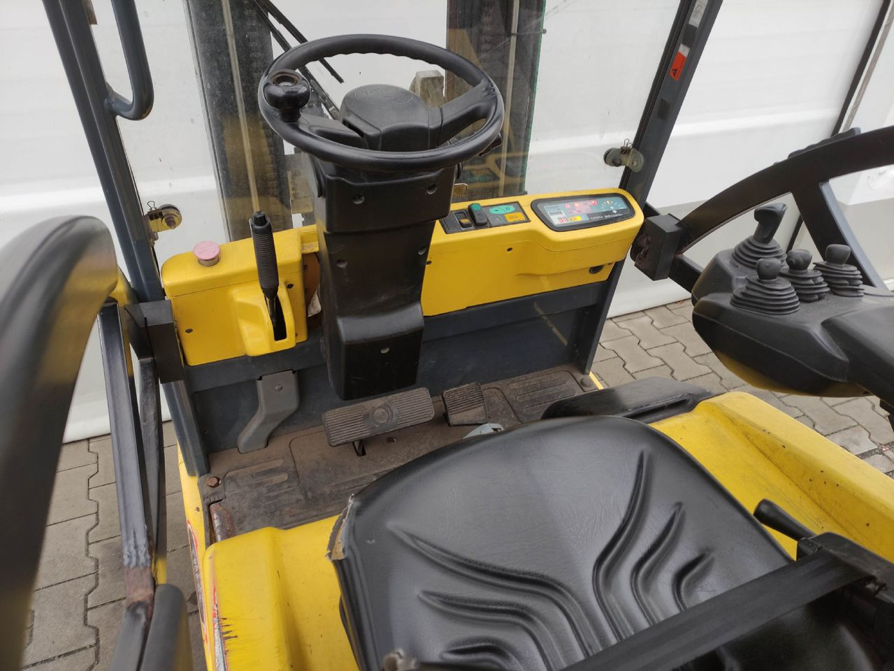 Toyota 7FBEF15 - Electric forklift: picture 5 Toyota 7FBEF15 - Electric forklift: picture 5