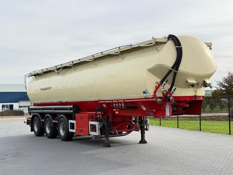 Feldbinder EUT 59.3 4 VAKKEN, STUURAS, 3 X 10 TONS ASSEN, 59 KUUB. - Tank semi-trailer: picture 1 Feldbinder EUT 59.3 4 VAKKEN, STUURAS, 3 X 10 TONS ASSEN, 59 KUUB. - Tank semi-trailer: picture 1