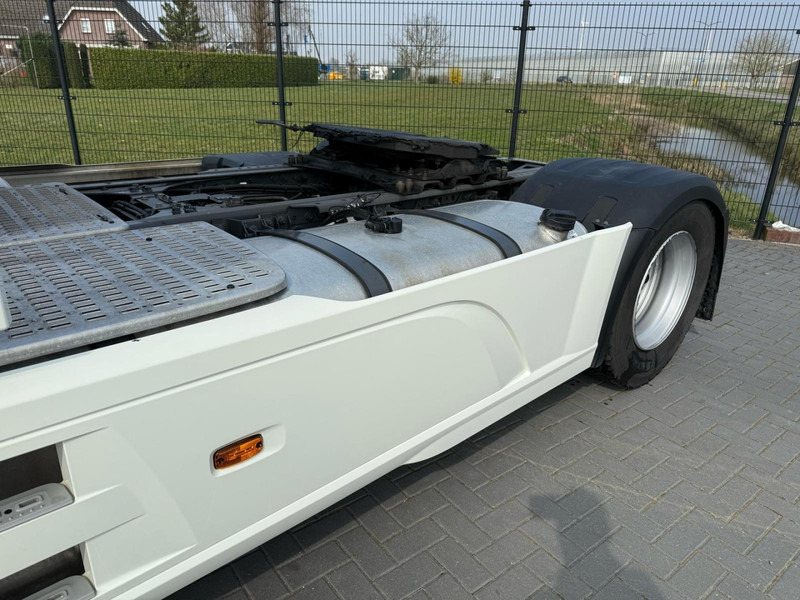 Tractor unit DAF XF 450 STAND KLIMA, FULL SPOILER, 2X BED, NL TRUCK.: picture 14
