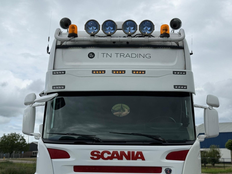 Tractor unit Scania R 560 SHOW TRUCK, RETARDER, LEATHER, I-PARK, TOP.: picture 12