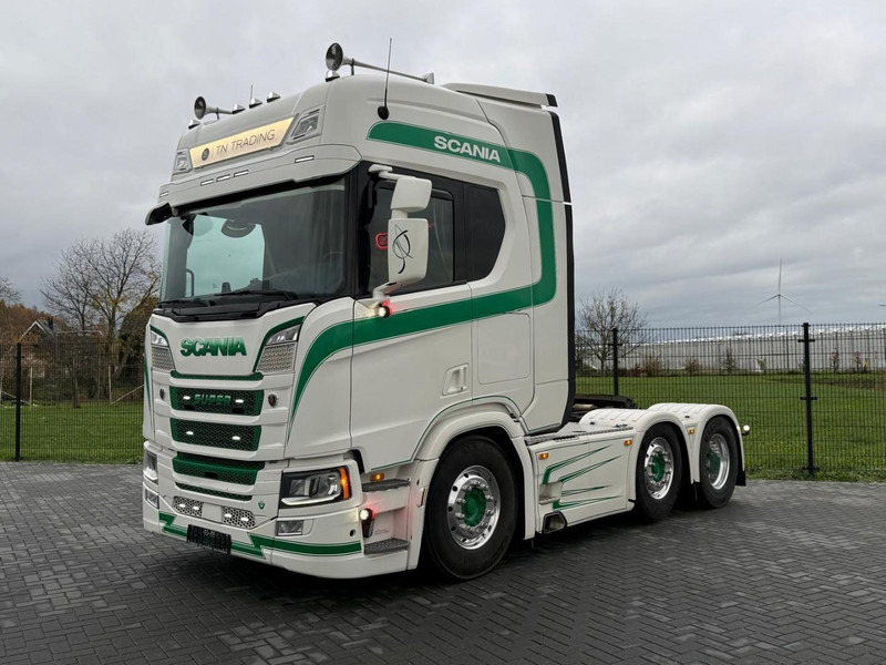 Scania R660 FULL AIR, LEATHER, ALCOA, SHOW INTERIOR, TOP. - Tractor unit: picture 2 Scania R660 FULL AIR, LEATHER, ALCOA, SHOW INTERIOR, TOP. - Tractor unit: picture 2