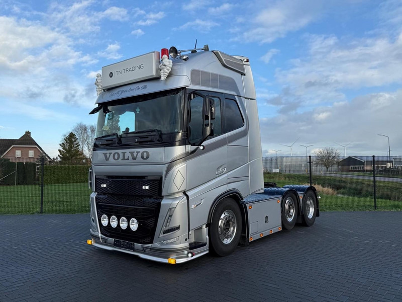 Volvo FH 13.460XL SHOW, ALCOA, INTERIEUR, ALS NIEUW, PUSHER, TOP. - Tractor unit: picture 2 Volvo FH 13.460XL SHOW, ALCOA, INTERIEUR, ALS NIEUW, PUSHER, TOP. - Tractor unit: picture 2