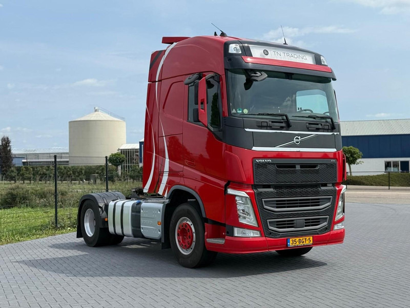 Volvo FH13.420 ADR, SMART TACHO 2, NL TRUCK, ALCOA, STEEL/AIR, PERFECT CONDITION, 2X TANK. - Tractor unit: picture 1 Volvo FH13.420 ADR, SMART TACHO 2, NL TRUCK, ALCOA, STEEL/AIR, PERFECT CONDITION, 2X TANK. - Tractor unit: picture 1