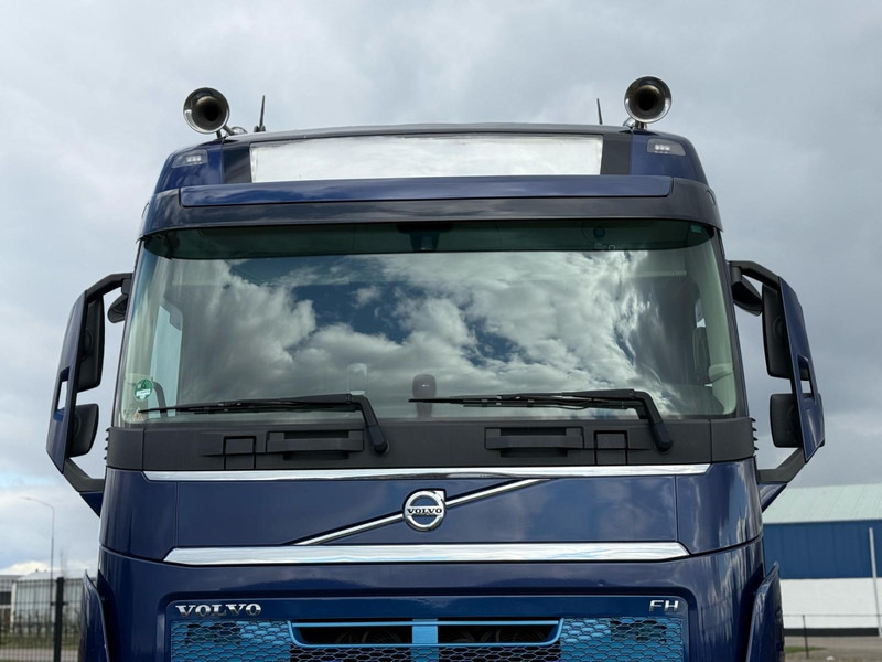 Volvo FH 13.500 DYNAMIC STEERING, DUAL CLUTCH, ACC, 3X CAMERA, ACC. - Container transporter/ Swap body truck: picture 4 Volvo FH 13.500 DYNAMIC STEERING, DUAL CLUTCH, ACC, 3X CAMERA, ACC. - Container transporter/ Swap body truck: picture 4