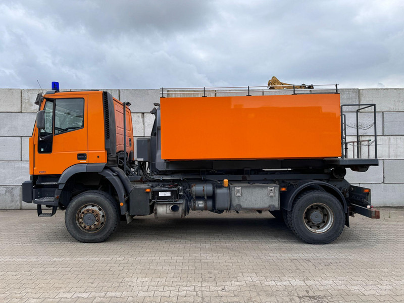 Iveco Eurotrakker 310 4x4 - Fire truck: picture 1 Iveco Eurotrakker 310 4x4 - Fire truck: picture 1