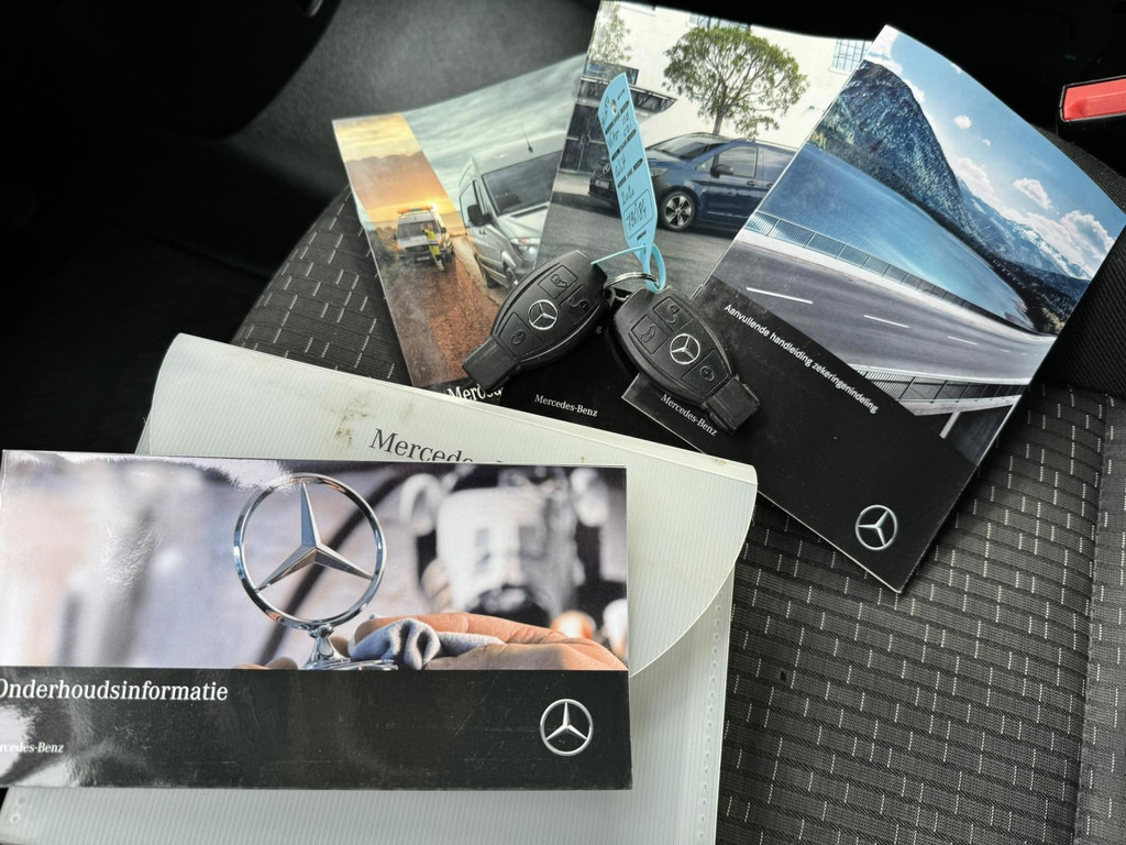 Mercedes-Benz Vito-110 Dubbele Cabine Facelift Comfort Leder stuurwiel Airco Radio+media - Combi van: picture 3 Mercedes-Benz Vito-110 Dubbele Cabine Facelift Comfort Leder stuurwiel Airco Radio+media - Combi van: picture 3