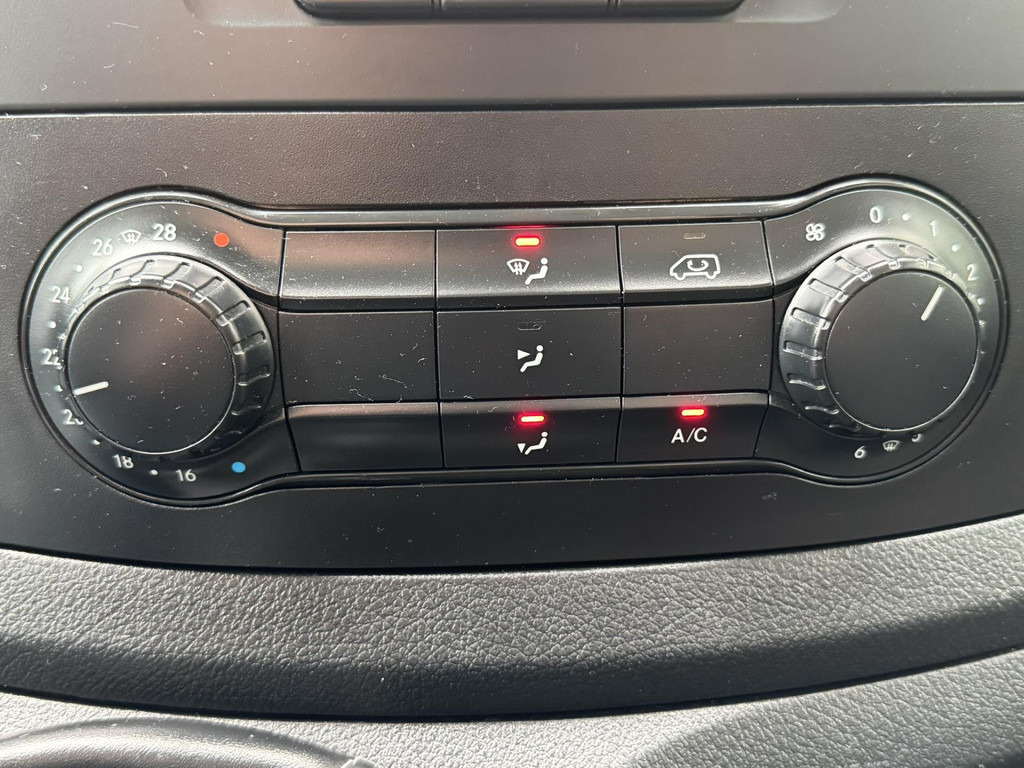 Combi van Mercedes-Benz Vito-110 Dubbele Cabine Facelift Comfort Leder stuurwiel Airco Radio+media: picture 17