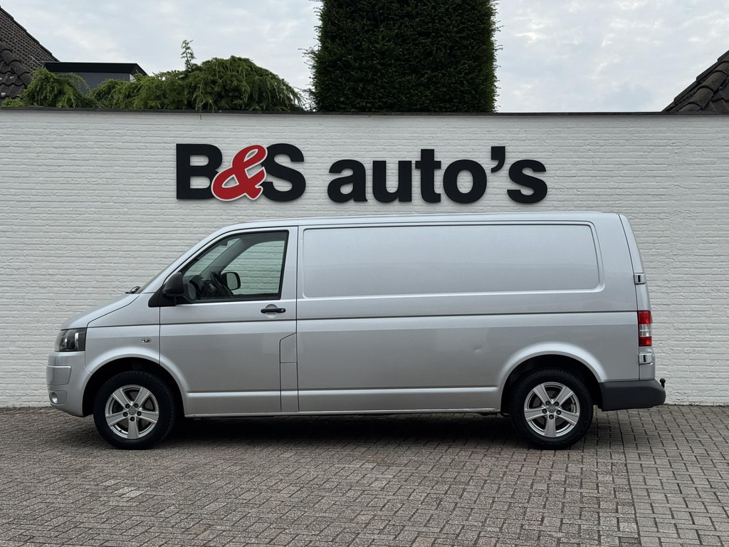 Volkswagen Transporter-2.0 TDI L2H3 Trekhaak Airco Navigatie Parrot Lat om Lat betimmering - Panel van: picture 3 Volkswagen Transporter-2.0 TDI L2H3 Trekhaak Airco Navigatie Parrot Lat om Lat betimmering - Panel van: picture 3