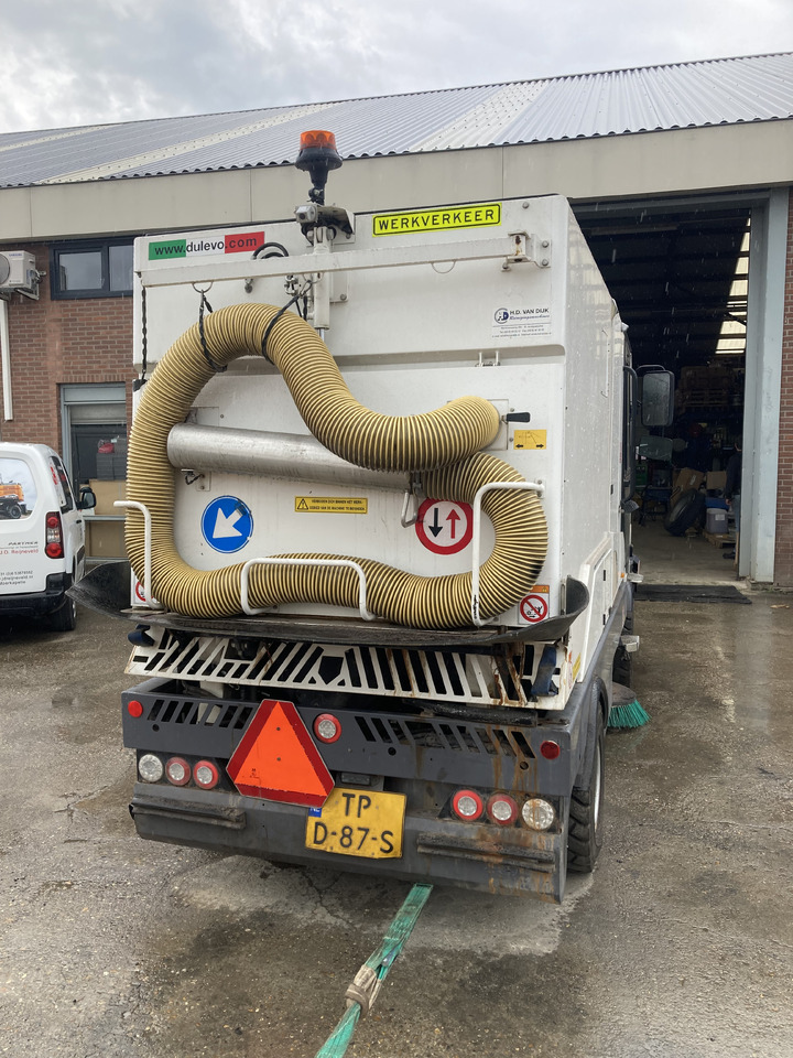 Dulevo 3000T - Road sweeper: picture 5 Dulevo 3000T - Road sweeper: picture 5