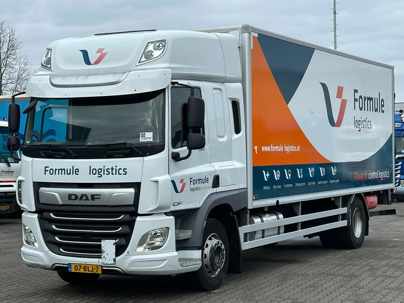 DAF CF 260 4x2 Gesloten Opbouw / Euro 6 / Laadklep / Apk! - Box truck: picture 1 DAF CF 260 4x2 Gesloten Opbouw / Euro 6 / Laadklep / Apk! - Box truck: picture 1