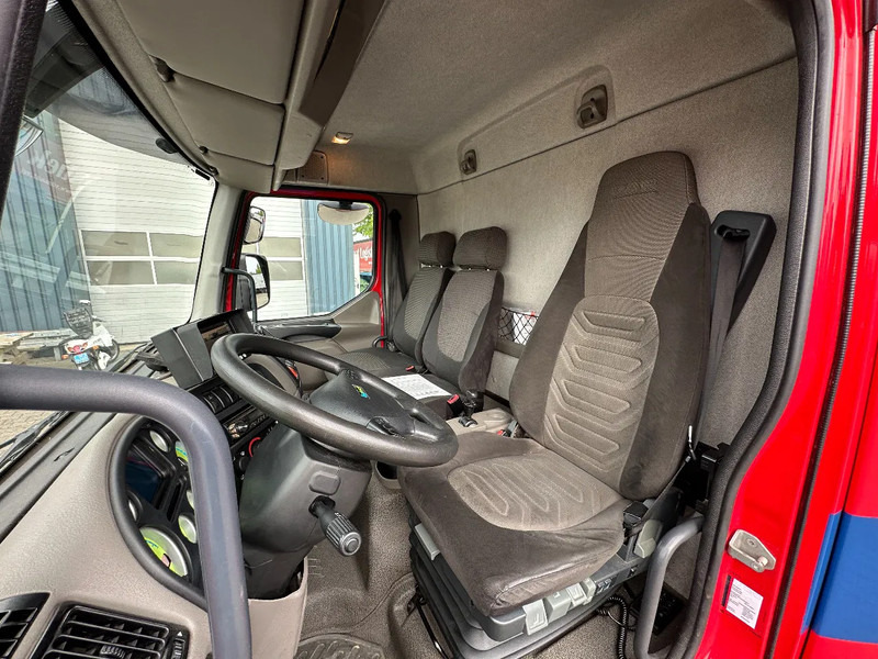 Container transporter/ Swap body truck, Electric truck DAF Hytruck C16E 4x2 BDF/ Volledig Elektrisch / Laadklep / Apk 07-2026!: picture 16