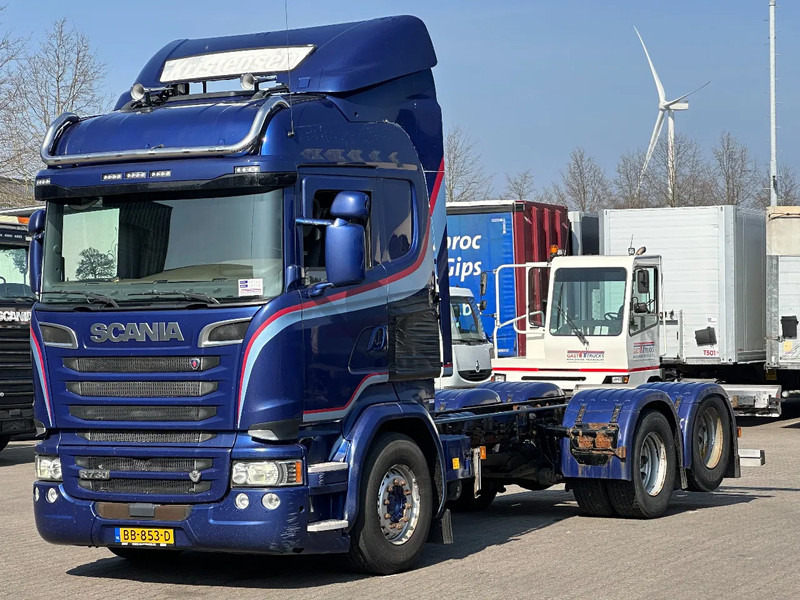 Scania R730 V8 6x2 Retarder Euro 6 Full Air WB 4.50 - Cab chassis truck: picture 1 Scania R730 V8 6x2 Retarder Euro 6 Full Air WB 4.50 - Cab chassis truck: picture 1