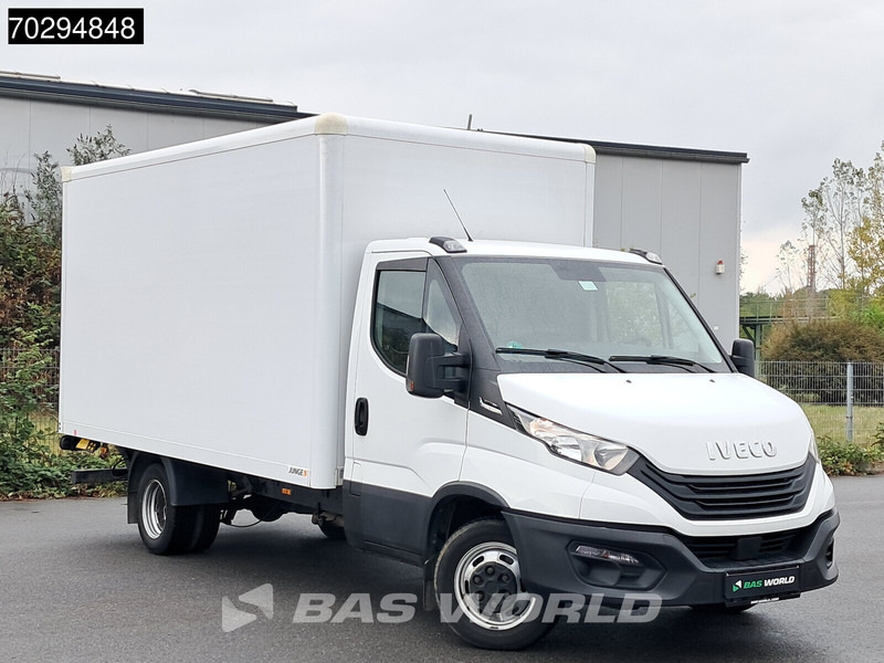 Iveco Daily 35C16 Automatik Ladebordwand 160PS Koffer Doppelbereifung Klima Kamera Euro6 20m3 A/C - Box van: picture 2 Iveco Daily 35C16 Automatik Ladebordwand 160PS Koffer Doppelbereifung Klima Kamera Euro6 20m3 A/C - Box van: picture 2