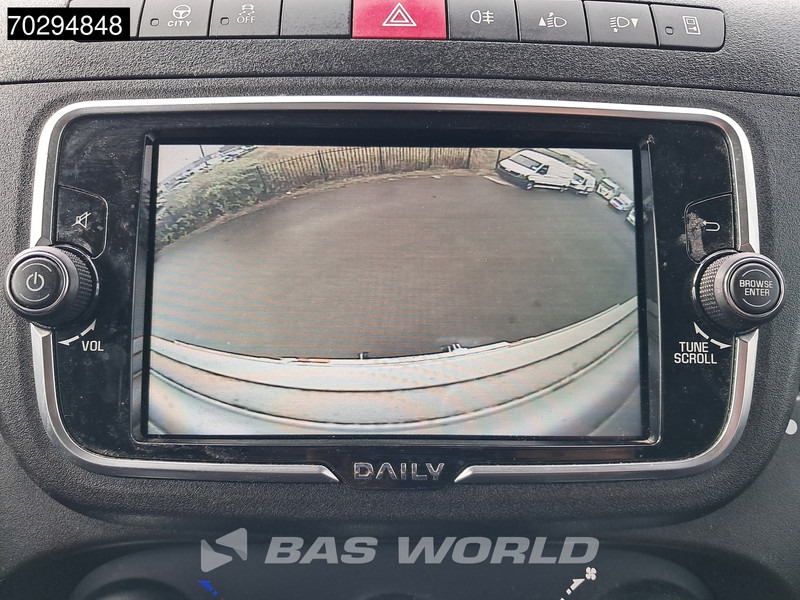 Iveco Daily 35C16 Automatik Ladebordwand 160PS Koffer Doppelbereifung Klima Kamera Euro6 20m3 A/C on lease Iveco Daily 35C16 Automatik Ladebordwand 160PS Koffer Doppelbereifung Klima Kamera Euro6 20m3 A/C: picture 19