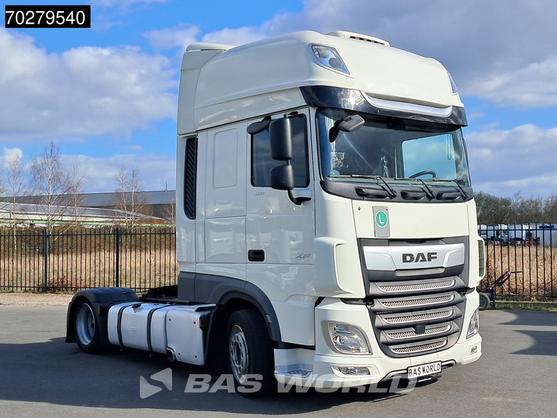 DAF XF 480 4X2 SSC Mega 2x Tanks Standklima ACC LED - Tractor unit: picture 3 DAF XF 480 4X2 SSC Mega 2x Tanks Standklima ACC LED - Tractor unit: picture 3