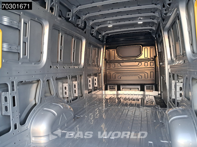 New Panel van Volkswagen Crafter 177pk Neu! Automatik 2025 model Facelift L4H3 ACC AHK LED Navi Kamera Euro6 L3H2 15m3 A/C Towbar: picture 8