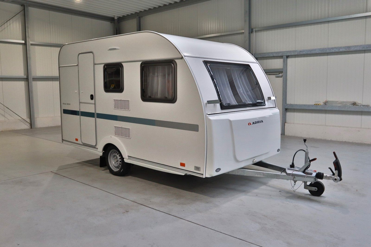 Adria Aviva 360 DK /1.Hand/Top-Fahrzeug/Etagenbetten Adria Aviva 360 DK /1.Hand/Top-Fahrzeug/Etagenbetten - Caravan: picture 2 Adria Aviva 360 DK /1.Hand/Top-Fahrzeug/Etagenbetten Adria Aviva 360 DK /1.Hand/Top-Fahrzeug/Etagenbetten - Caravan: picture 2