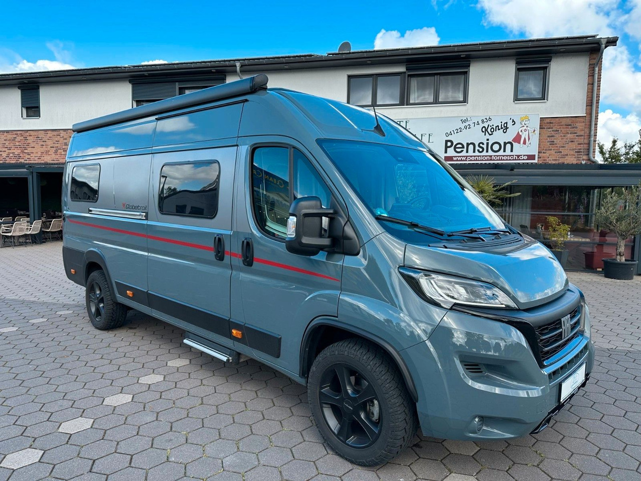 Dethleffs Globetrail 640 ES/Automatik/1.Hand/Einzelbetten - Camper van: picture 1 Dethleffs Globetrail 640 ES/Automatik/1.Hand/Einzelbetten - Camper van: picture 1