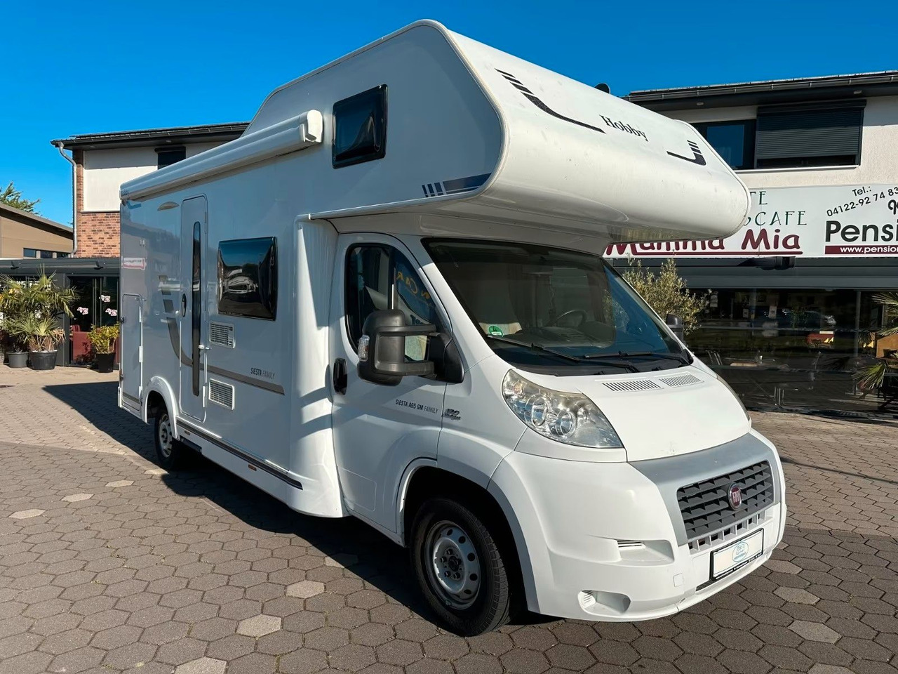 Hobby Siesta Family A 65 GM/Etagenbetten/Garage/Klima - Alcove motorhome: picture 1 Hobby Siesta Family A 65 GM/Etagenbetten/Garage/Klima - Alcove motorhome: picture 1
