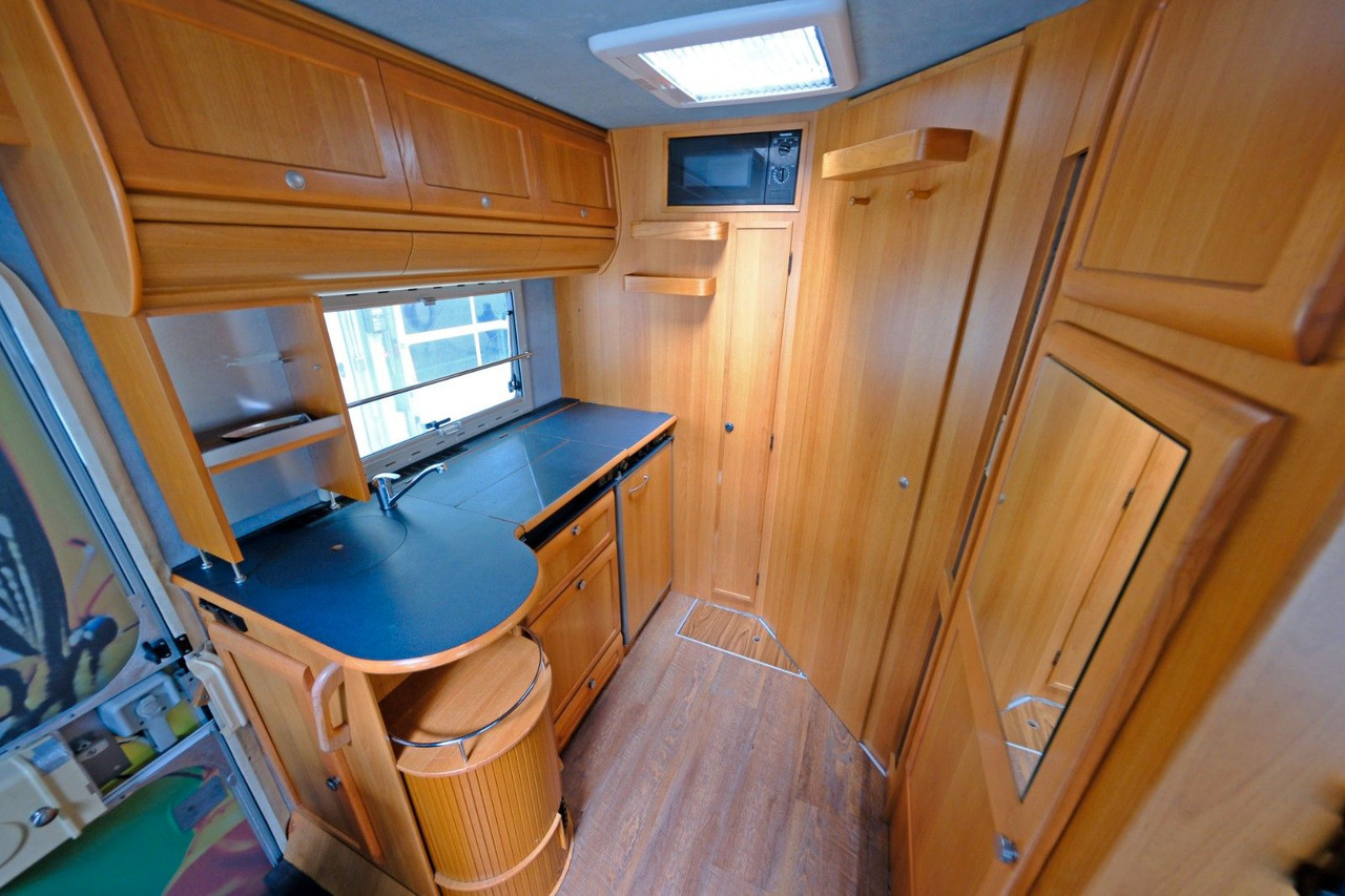 Integrated motorhome Niesmann + Bischoff Flair Life 6.3 S/Automatik/Hubbett/Klima/Solar: picture 10