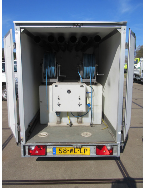 Hapert EA R Gesloten aanhanger met deuren - Closed box trailer: picture 4 Hapert EA R Gesloten aanhanger met deuren - Closed box trailer: picture 4