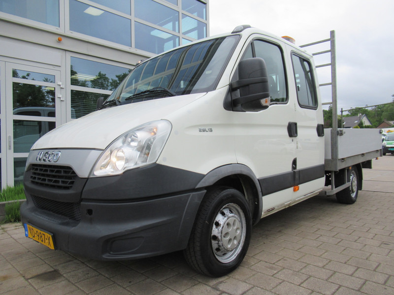 Iveco Daily 29L13 2.3HPi 93KW 345 DOKA Dubbelcabine - Flatbed van, Combi van: picture 5 Iveco Daily 29L13 2.3HPi 93KW 345 DOKA Dubbelcabine - Flatbed van, Combi van: picture 5